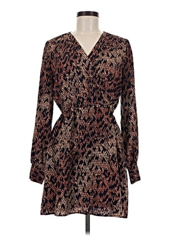 Esley Casual Dress (view 1)