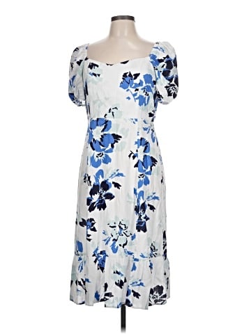 Ellen Tracy Casual Dress (view 1)