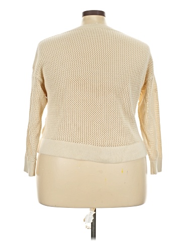 Old Navy Pullover Sweater (view 2)
