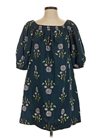 Old Navy Casual Dress (view 1)