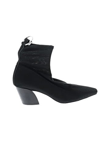 Trafaluc by Zara Ankle Boots (view 1)