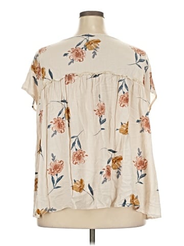 Fashion Short Sleeve Blouse (view 2)