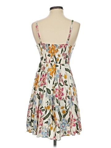 Old Navy Casual Dress (view 2)