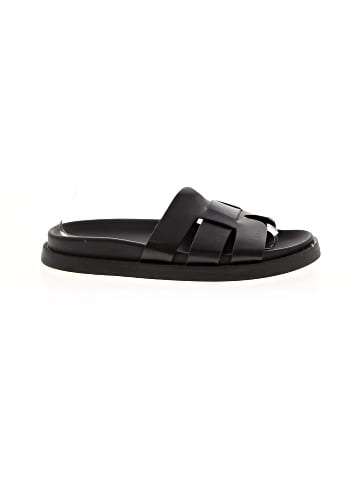 H&M Sandals (view 1)