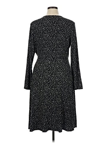 Old Navy Casual Dress (view 2)