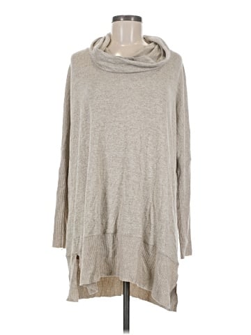 Chance or Fate Poncho (view 1)