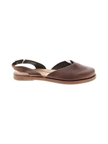 El Naturalista Sandals (view 1)
