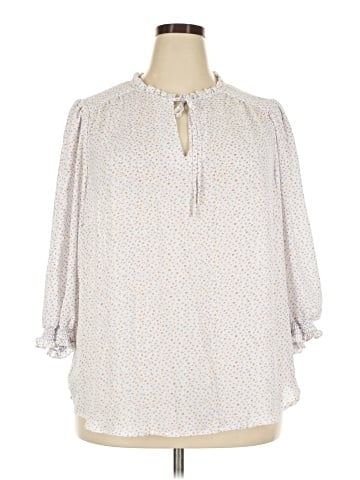 Carolina Belle 3/4 Sleeve Blouse (view 1)
