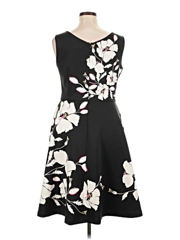 White House Black Market Cocktail Dress (view 2)