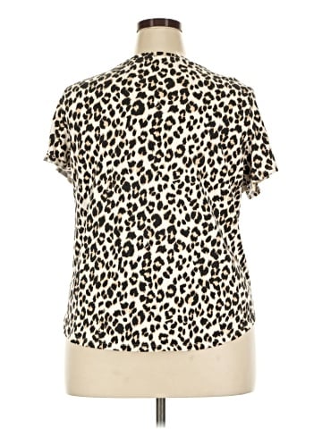 Old Navy Short Sleeve T-Shirt (view 2)