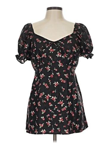 Suzanne Betro Short Sleeve Blouse (view 1)