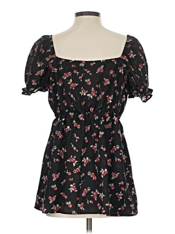 Suzanne Betro Short Sleeve Blouse (view 2)