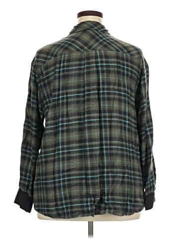 Torrid Long Sleeve Button-Down Shirt (view 2)