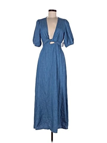 Old Navy Casual Dress (view 1)