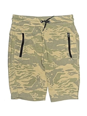 Gap Fit Cargo Shorts (view 1)