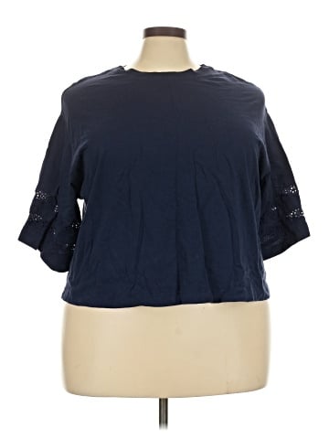 Old Navy 3/4 Sleeve T-Shirt (view 1)