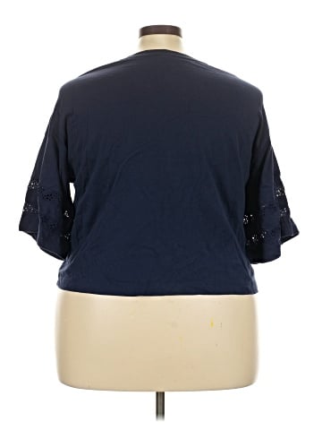 Old Navy 3/4 Sleeve T-Shirt (view 2)