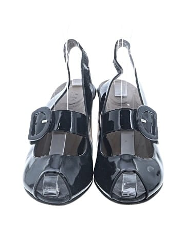Anyi Lu Heels (view 2)