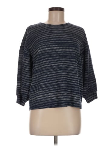 Cupio Pullover Sweater (view 1)