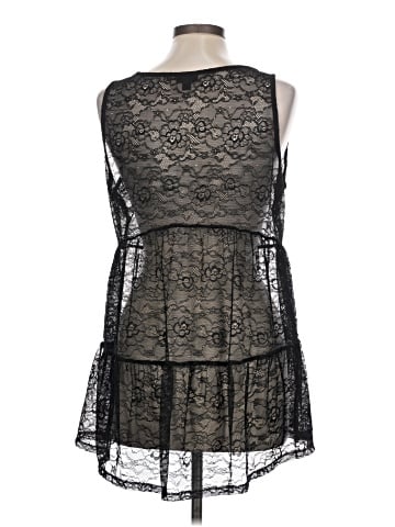 Torrid Tank Top (view 2)