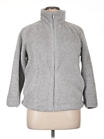 Uniqlo Fleece (view 1)