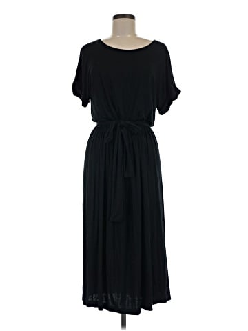 Urban Outfitters Casual Dress (view 1)