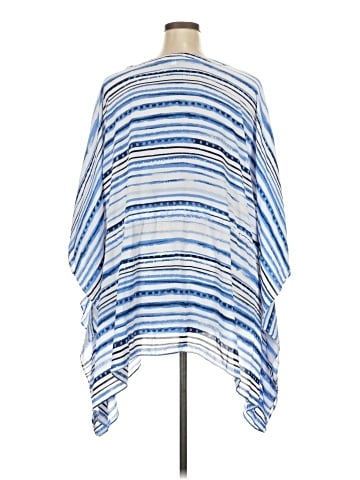 Catherines Poncho (view 2)