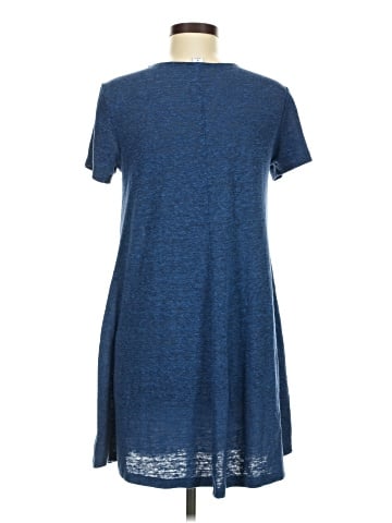 Old Navy Casual Dress (view 2)