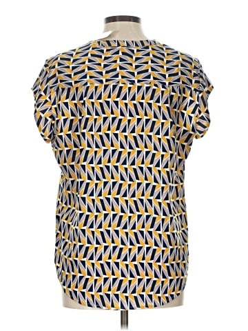 Fun2Fun Short Sleeve Blouse (view 2)