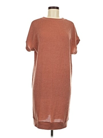 Tres Bien U.S.A. Casual Dress (view 1)