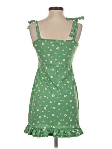 Urban Outfitters Casual Dress (view 2)