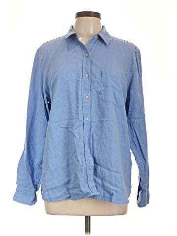 Universal Thread Long Sleeve Button-Down Shirt (view 1)
