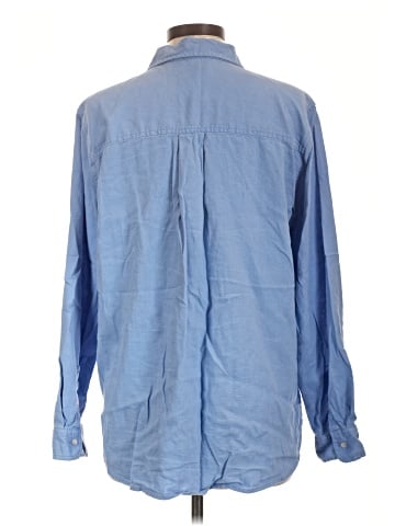 Universal Thread Long Sleeve Button-Down Shirt (view 2)