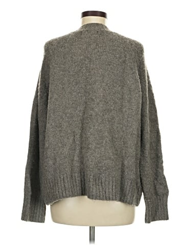 Old Navy Pullover Sweater (view 2)