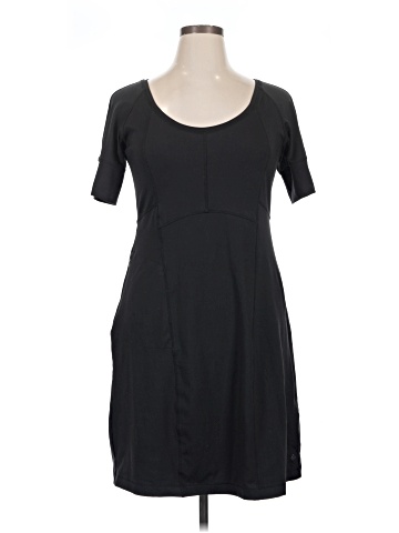 Columbia Casual Dress (view 1)