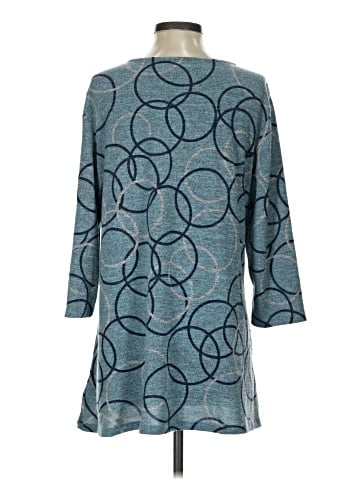 Southern Lady 3/4 Sleeve Top (view 2)