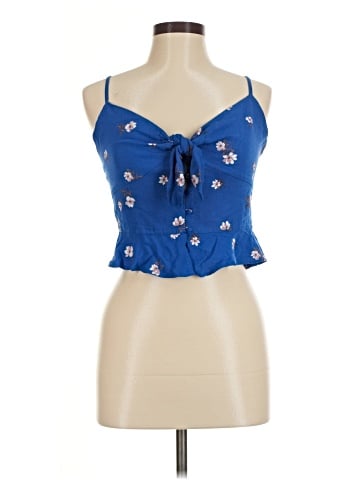 American Eagle Outfitters Sleeveless Blouse (view 1)