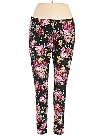 Bobbie Brooks Casual Pants (view 1)