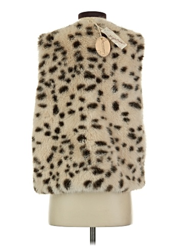 Mystree Faux Fur Vest (view 2)
