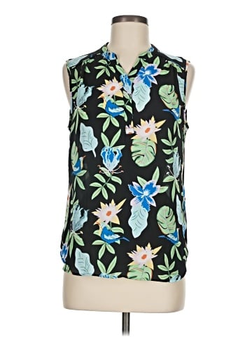 Violet & Claire Sleeveless T-Shirt (view 1)