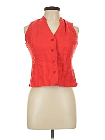 In Moda Sleeveless Button-Down Shirt (view 1)