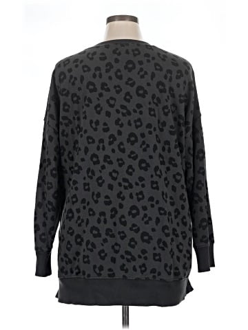 Old Navy Pullover Sweater (view 2)