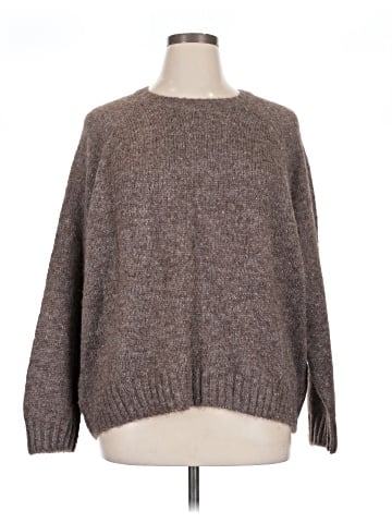 Old Navy Pullover Sweater (view 1)
