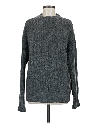 Old Navy Pullover Sweater (view 1)