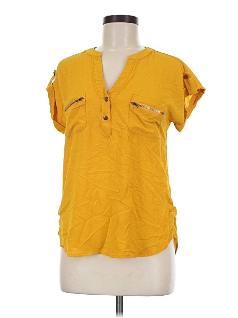 Pre-owned Lily White Short Sleeve Blouse In Yellow