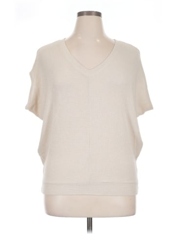 Korye Short Sleeve Top (view 1)
