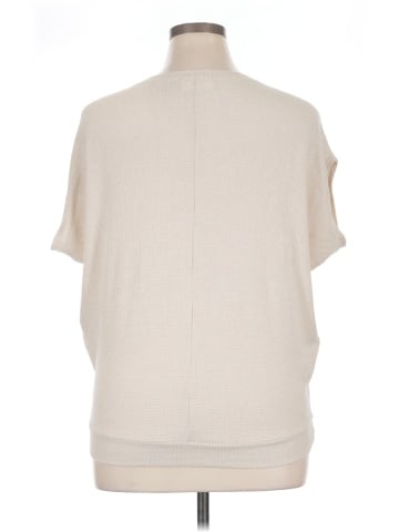 Korye Short Sleeve Top (view 2)