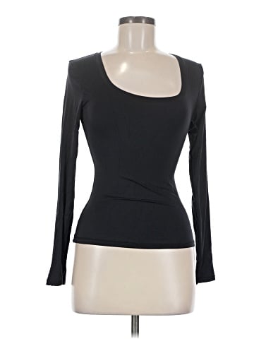 Pumiey Long Sleeve T-Shirt (view 1)