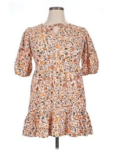 Old Navy Casual Dress (view 1)