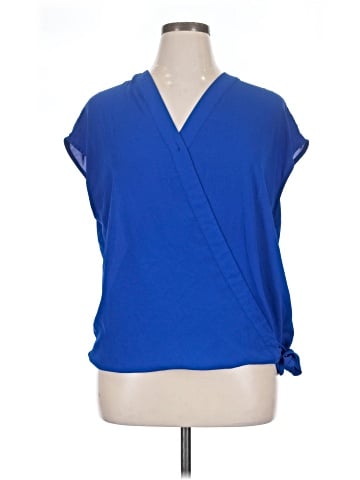 Soho JEANS NEW YORK & COMPANY Short Sleeve Blouse (view 1)